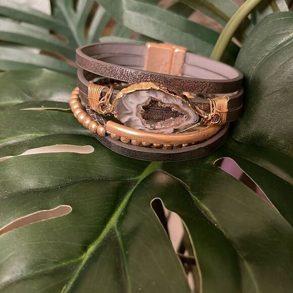 Saachi Optical Stacked Leather Boho Bracelet w/druzy smoky quartz magnetic - Picture 1 of 14